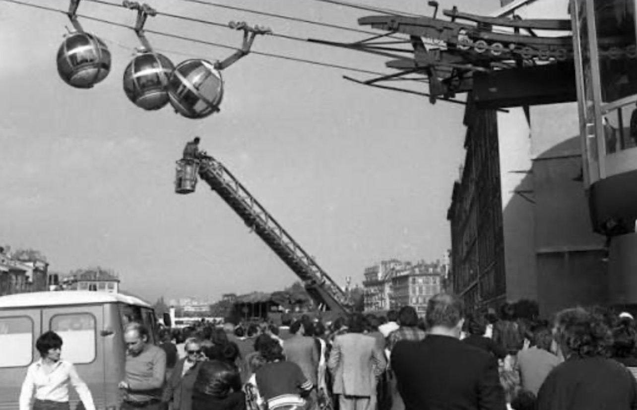 Les Bulles du téléphérique Grenoble-Bastille au-dessus de l’Isère, cinquante ans après leur arrivée en 1976.